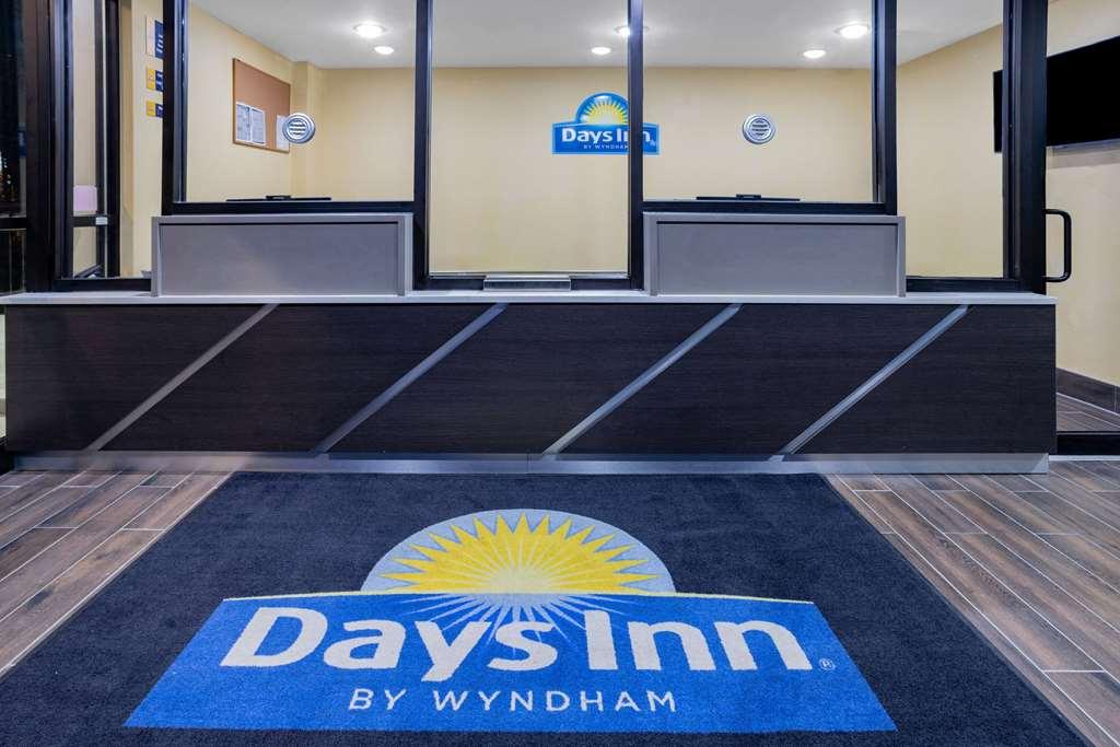 Days Inn By Wyndham Bronx Nyc نيو يورك المظهر الخارجي الصورة